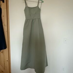 Chic Olive Maxi Dress